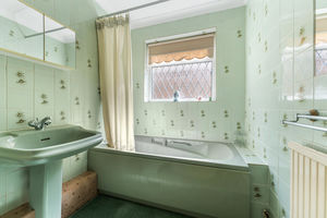 Photo 9- click for photo gallery